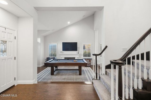 1868 Crystal View Circle, Thousand Oaks, CA 91320