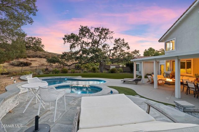 1868 Crystal View Circle, Thousand Oaks, CA 91320