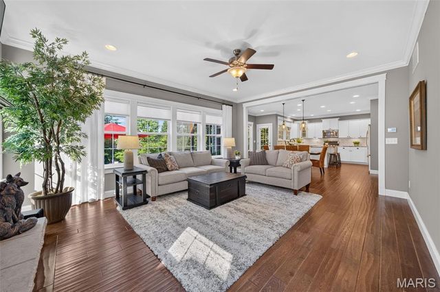 27 Country Pines Court, Lake St Louis, MO 63367