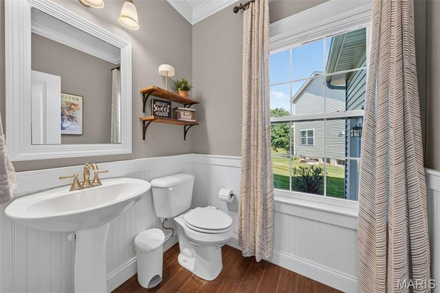 27 Country Pines Court, Lake St Louis, MO 63367