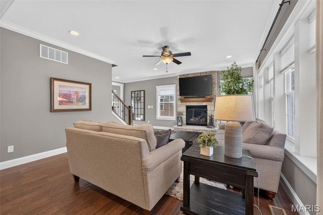 27 Country Pines Court, Lake St Louis, MO 63367