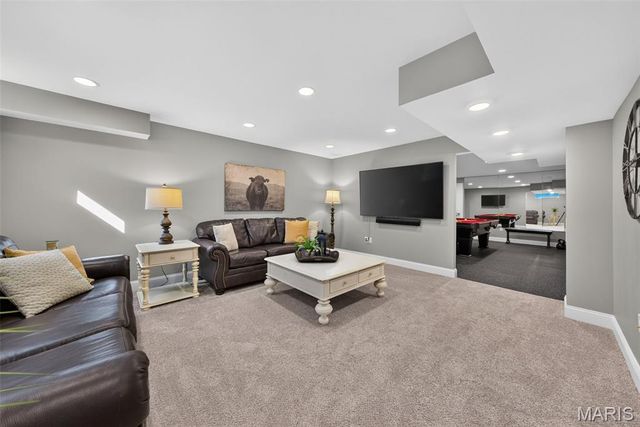 27 Country Pines Court, Lake St Louis, MO 63367
