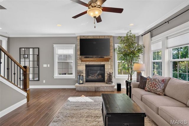 27 Country Pines Court, Lake St Louis, MO 63367