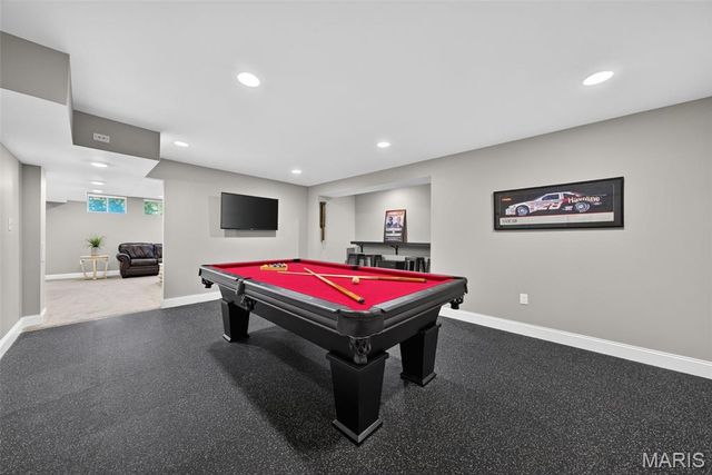 27 Country Pines Court, Lake St Louis, MO 63367