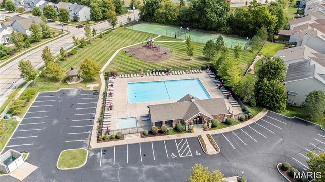 27 Country Pines Court, Lake St Louis, MO 63367