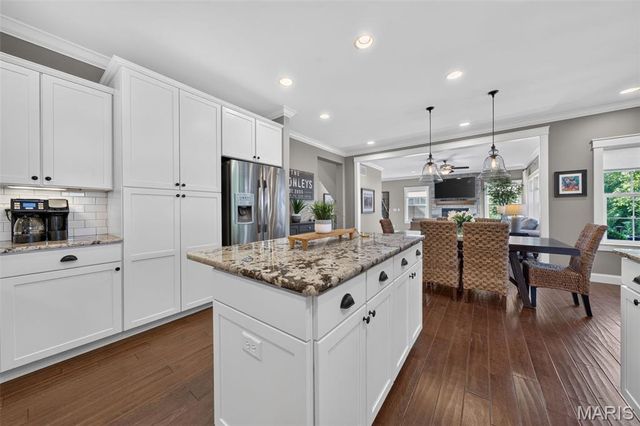 27 Country Pines Court, Lake St Louis, MO 63367