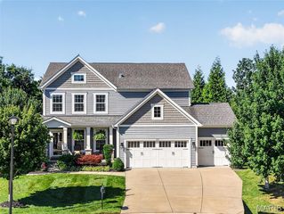 27 Country Pines Court, Lake St Louis, MO 63367
