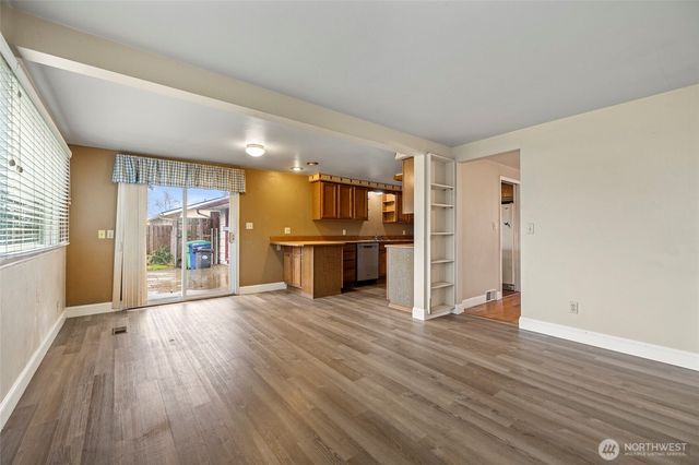 1808 S 14th Street, Mount Vernon, WA 98274