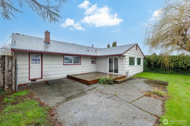 1808 S 14th Street, Mount Vernon, WA 98274