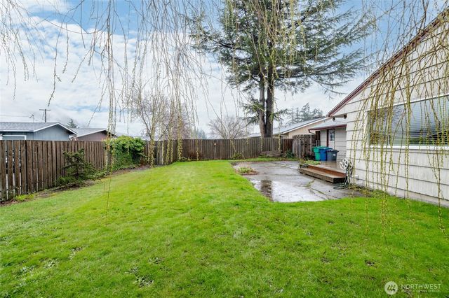 1808 S 14th Street, Mount Vernon, WA 98274