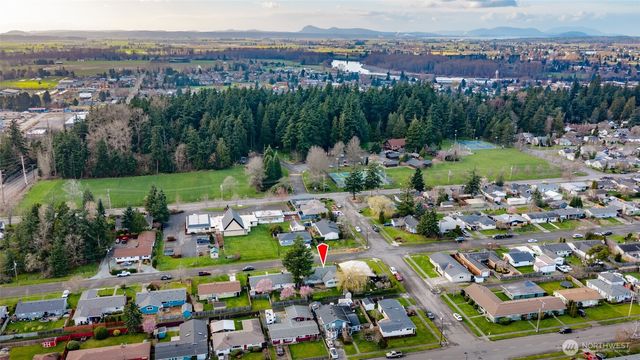 1808 S 14th Street, Mount Vernon, WA 98274