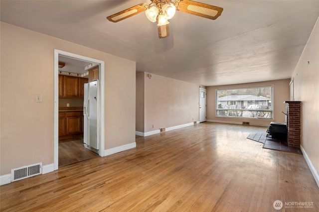 1808 S 14th Street, Mount Vernon, WA 98274