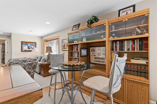 4116 Maryhill Drive, Cedar Falls, IA 50613