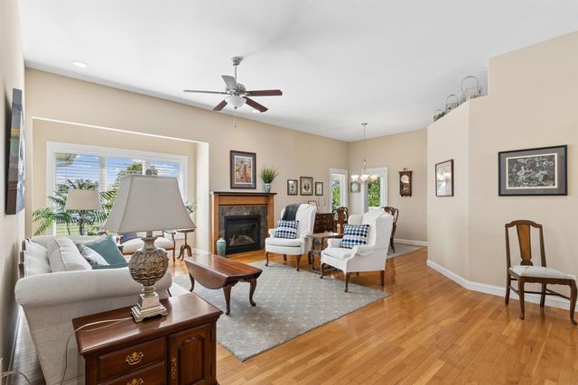 4116 Maryhill Drive, Cedar Falls, IA 50613