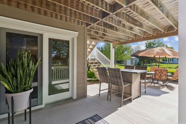 4116 Maryhill Drive, Cedar Falls, IA 50613