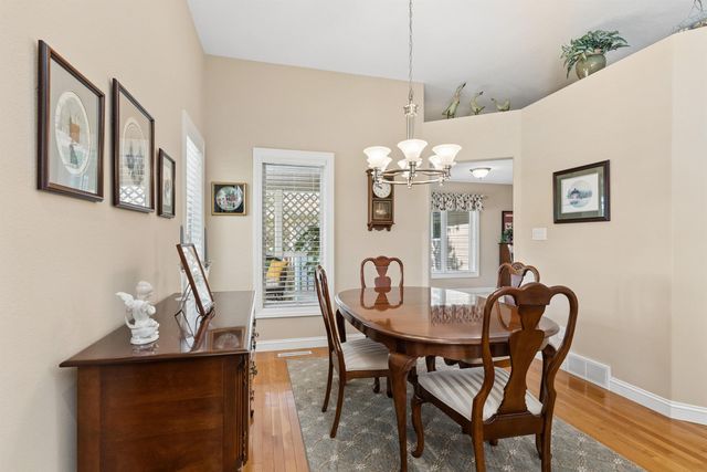 4116 Maryhill Drive, Cedar Falls, IA 50613