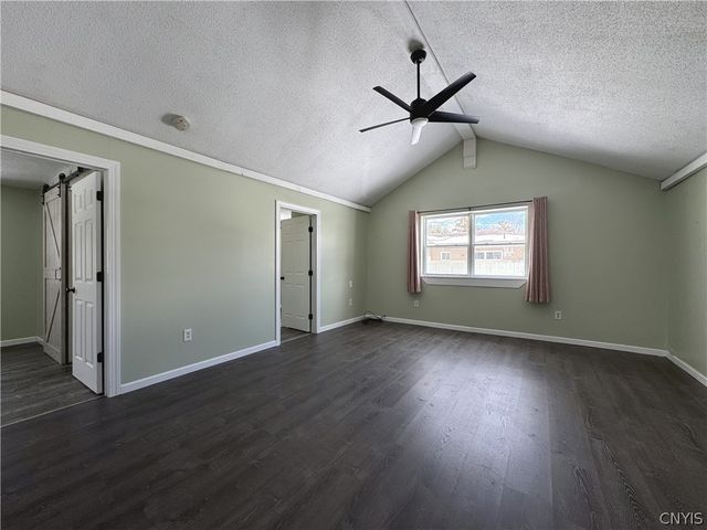 21990 Admirals, Le Ray, NY 13601