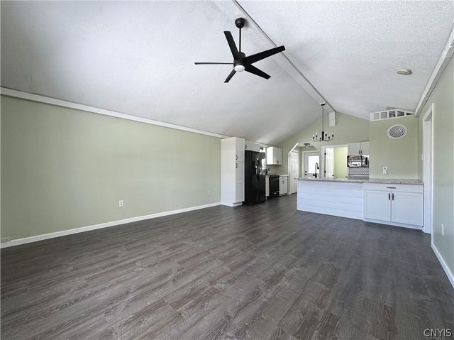 21990 Admirals, Le Ray, NY 13601