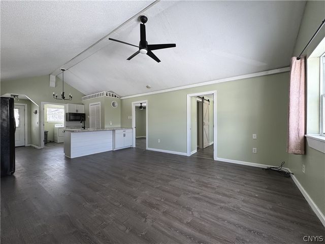 21990 Admirals, Le Ray, NY 13601