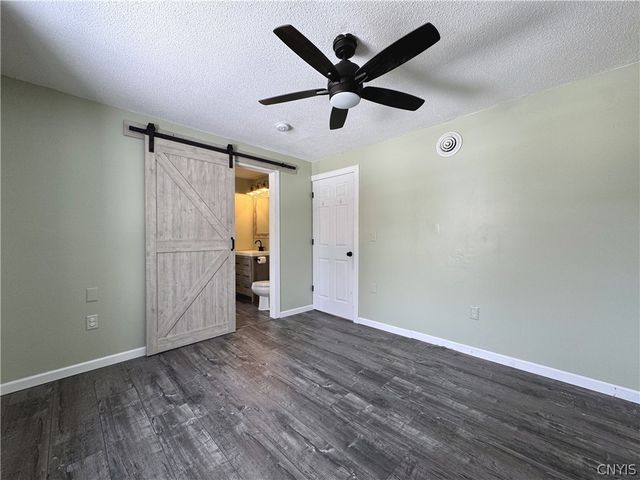 21990 Admirals, Le Ray, NY 13601