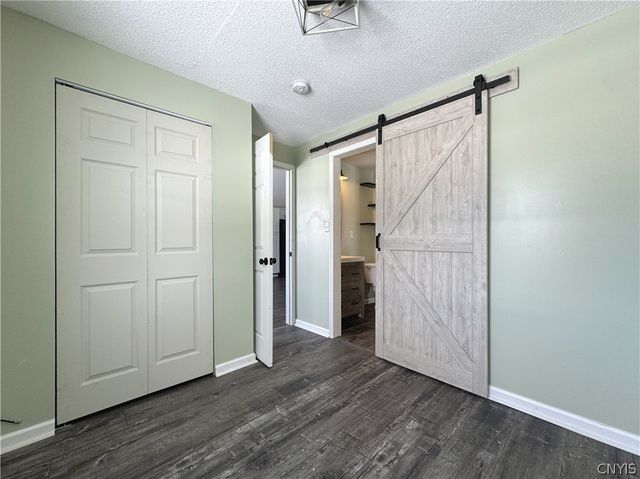 21990 Admirals, Le Ray, NY 13601