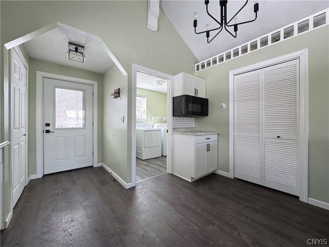 21990 Admirals, Le Ray, NY 13601