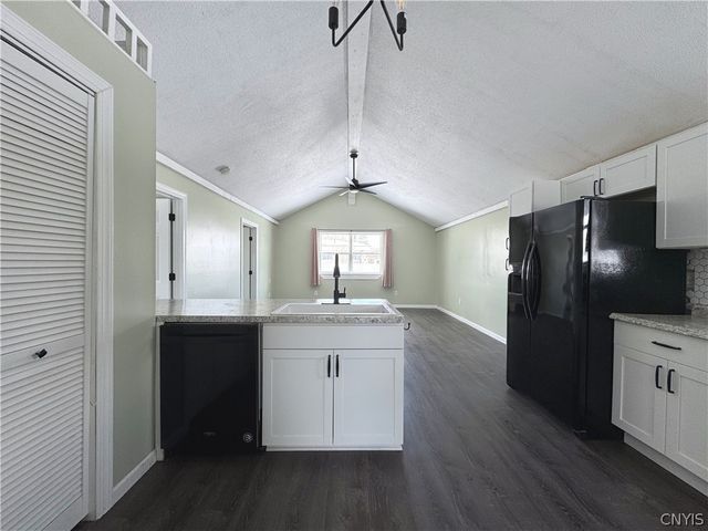 21990 Admirals, Le Ray, NY 13601