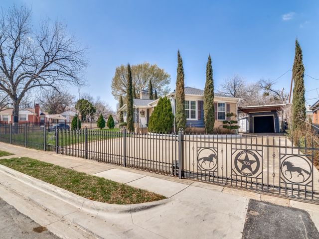 705 Reverchon Drive, Dallas, TX 75211