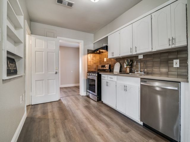 705 Reverchon Drive, Dallas, TX 75211