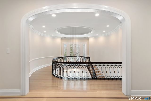 4 Cowdray Park Drive, Greenwich, CT 06831