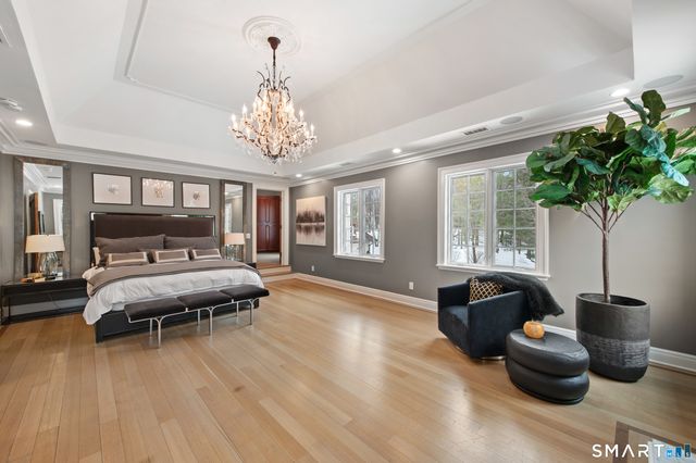 4 Cowdray Park Drive, Greenwich, CT 06831