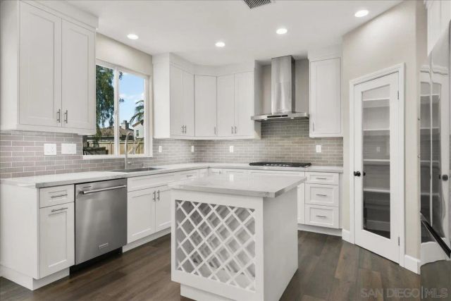 1414 Blackstone Ave, Chula Vista, CA 91915