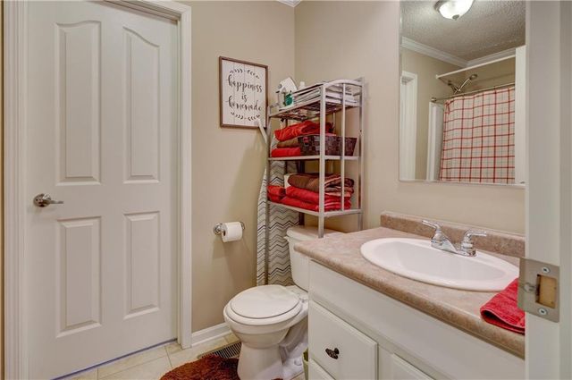 23098 Kiowa Road, Parsons, KS 67357