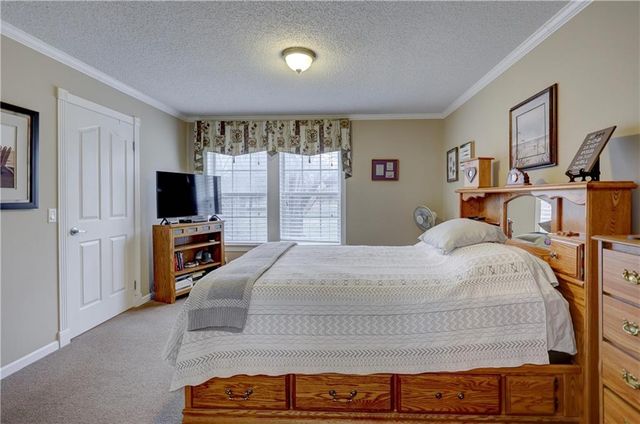 23098 Kiowa Road, Parsons, KS 67357