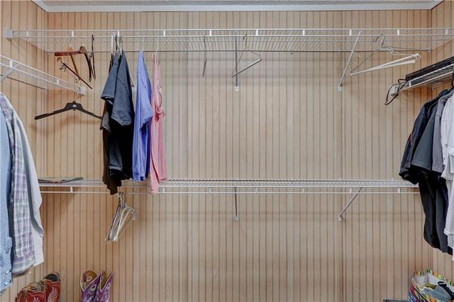 23098 Kiowa Road, Parsons, KS 67357