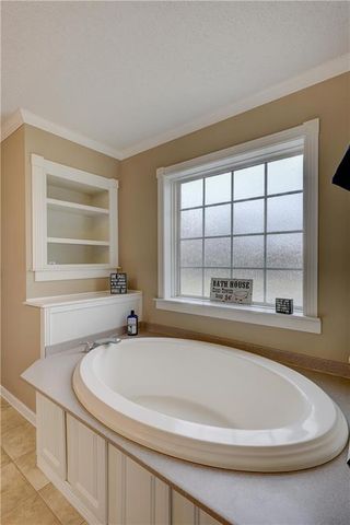 23098 Kiowa Road, Parsons, KS 67357