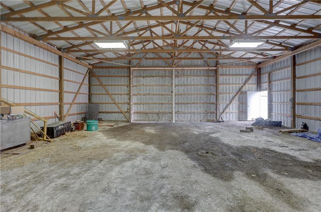 23098 Kiowa Road, Parsons, KS 67357