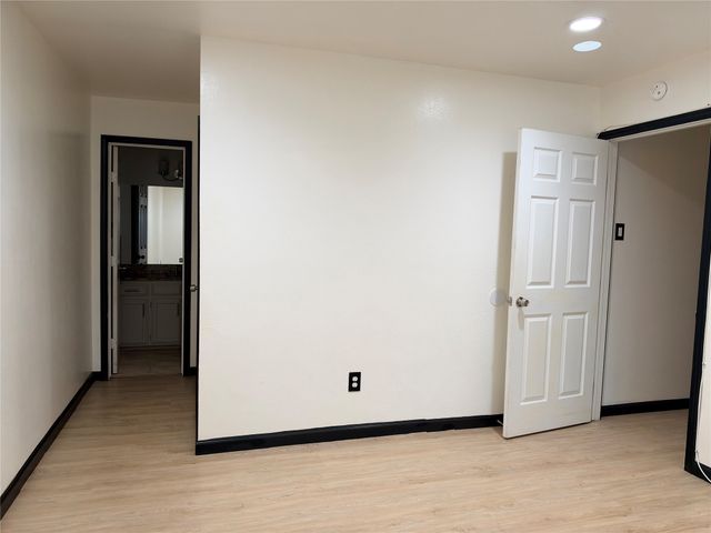 118 Country Bend Drive, Duncanville, TX 75137