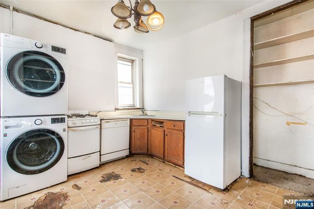 66 Gautier Avenue 302, Jersey City, NJ 07306