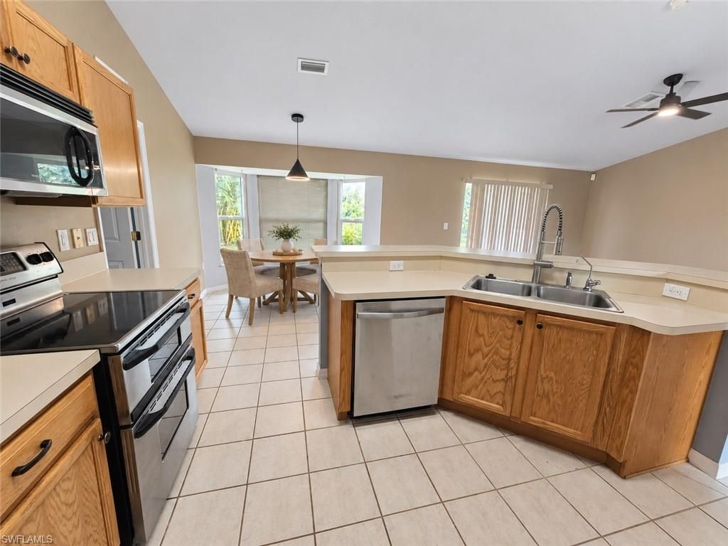 319 Labree AVE S, LEHIGH ACRES, FL 33974 — photo 4