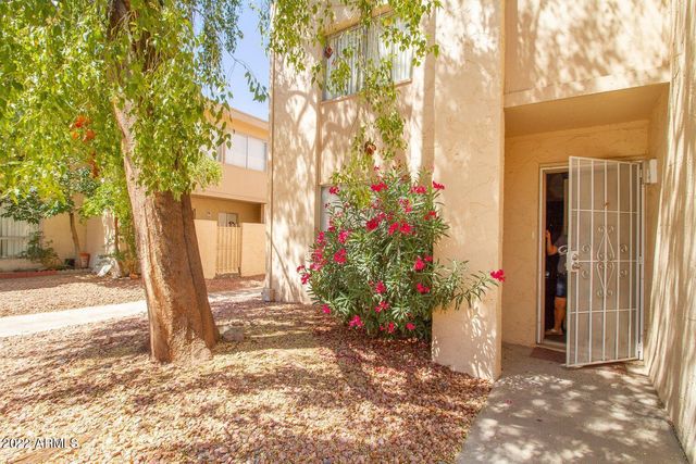3520 W DUNLAP Avenue 109, Phoenix, AZ 85051