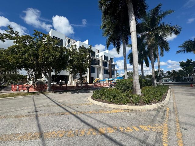 7300 Trouville Esplanade 3 3, Miami Beach, FL 33141
