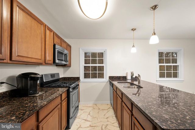 14773 BARKSDALE ST, Woodbridge, VA 22193