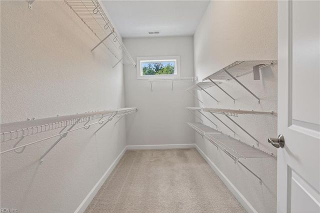 2216 Hampton Roads PW, Chesapeake, VA 23321