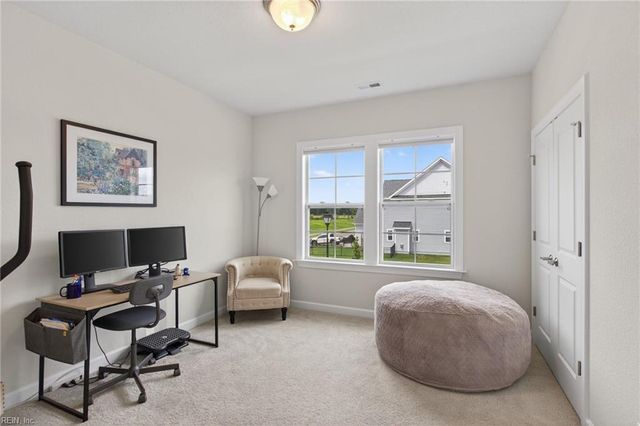 2216 Hampton Roads PW, Chesapeake, VA 23321