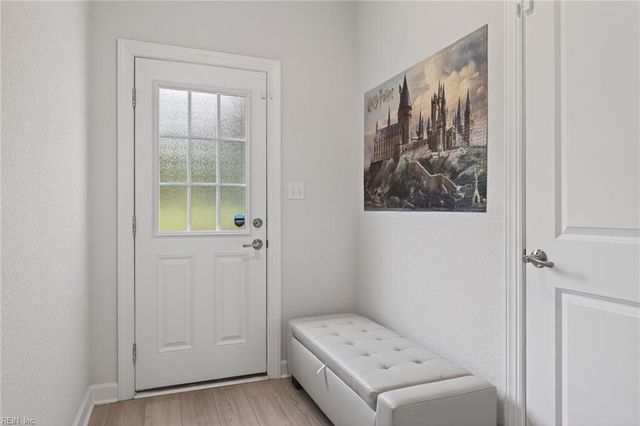 2216 Hampton Roads PW, Chesapeake, VA 23321