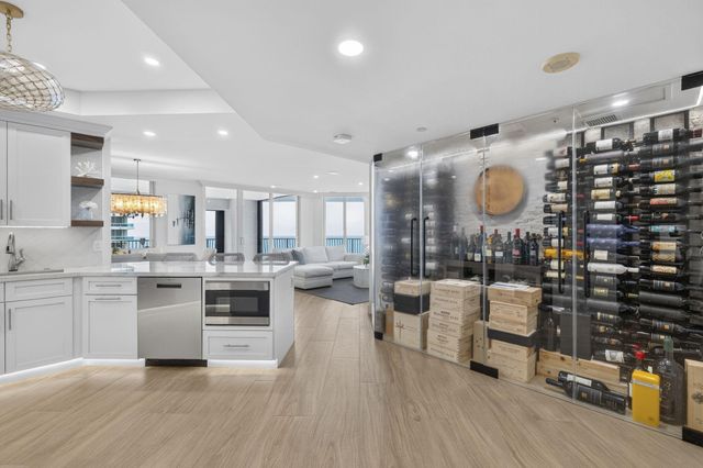 100 S Birch Road 1701a, Fort Lauderdale, FL 33316