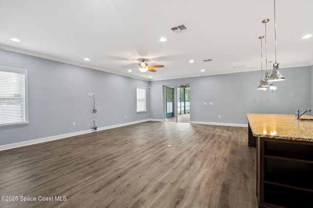 1866 Pindo Court NW, Palm Bay, FL 32907