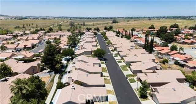 2906 Summer Set Cir, Banning, CA 92220