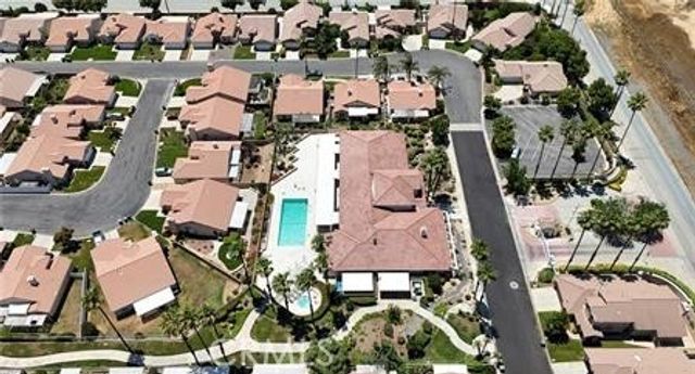 2906 Summer Set Cir, Banning, CA 92220